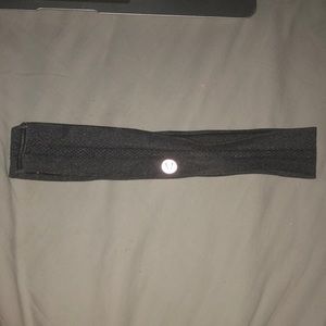 Lululemon gray headband